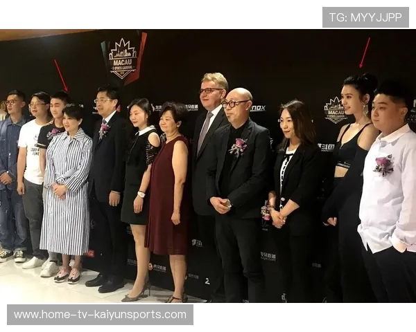 杨瀚森在迈阿密被偶遇,球迷曝光细节,2006年杨翰 杨瀚森在迈阿密被偶遇,球迷曝光细节,2006年杨翰